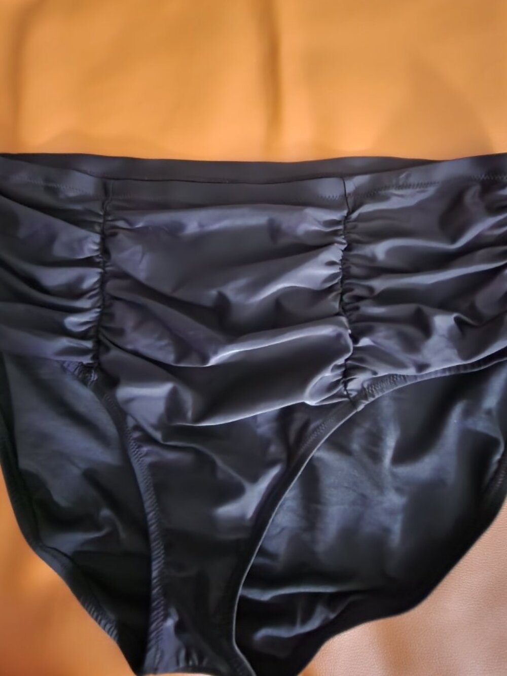 RAISINS HIGH WAISTED BLACK SWIM BRIEFS W/ RUCHING ON THE SIDES - 24W - NWOT